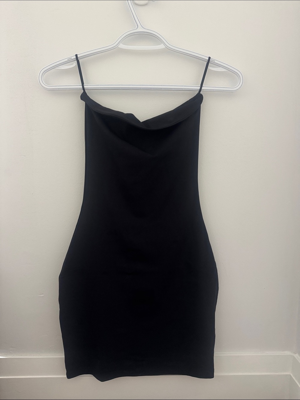 Aritzia Original Contour Enrapture Mini Tube Dress